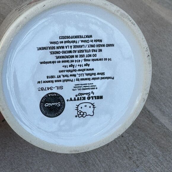 Hello Kitty Love Heart Shaped Handle Ceramic Mug Valentines Day New Sanrio - Picture 14 of 14